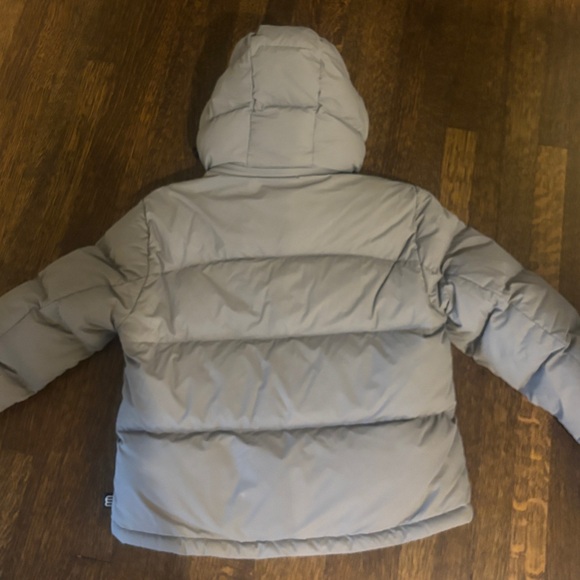 Aritzia Super Puffer Shorty Jacket - Picture 3 of 5